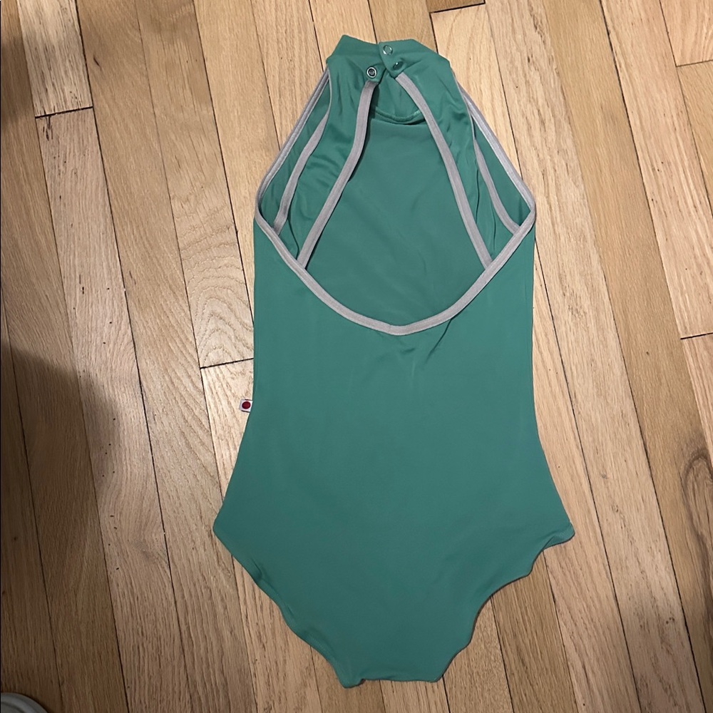 Yumiko leotard - Picture 5 of 6